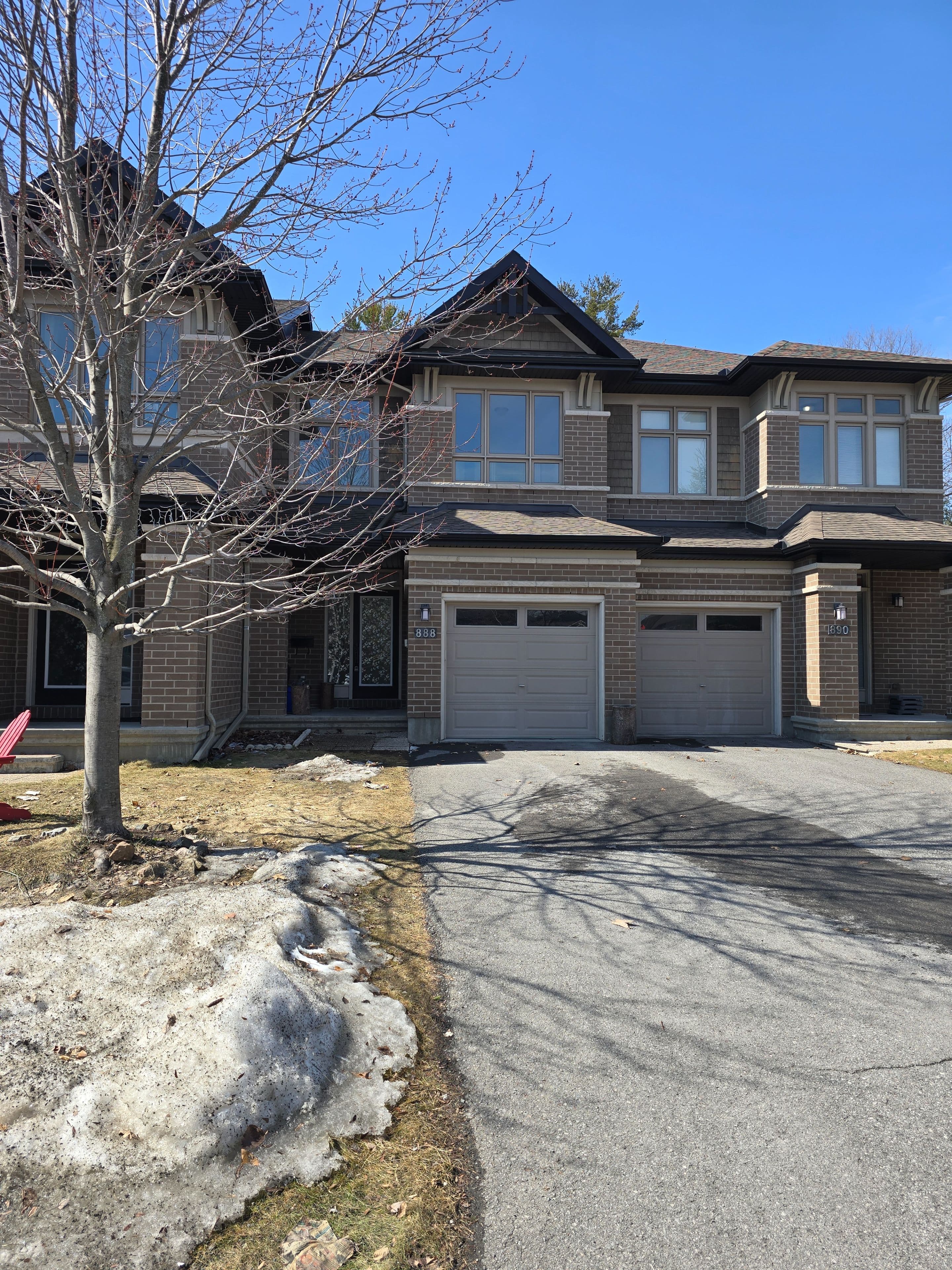 888 Fletcher Circle, Kanata, ON K2T 0B8