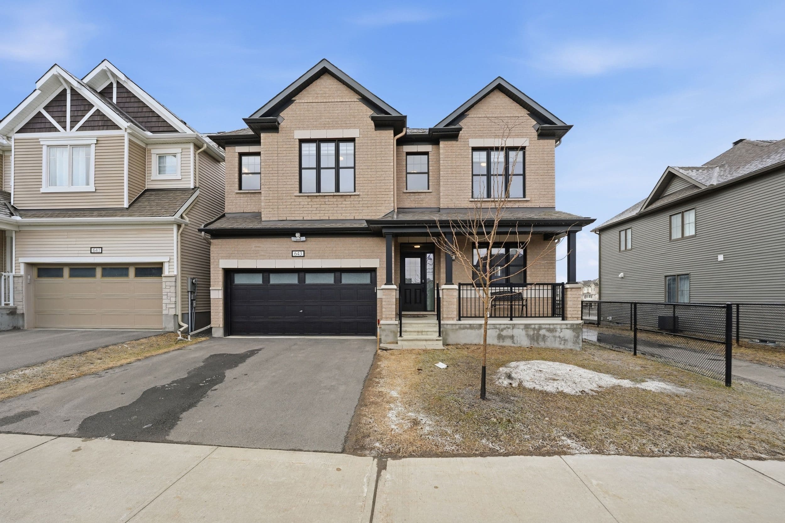 643 Rye Grass Way, Barrhaven, ON K2J 6Z8
