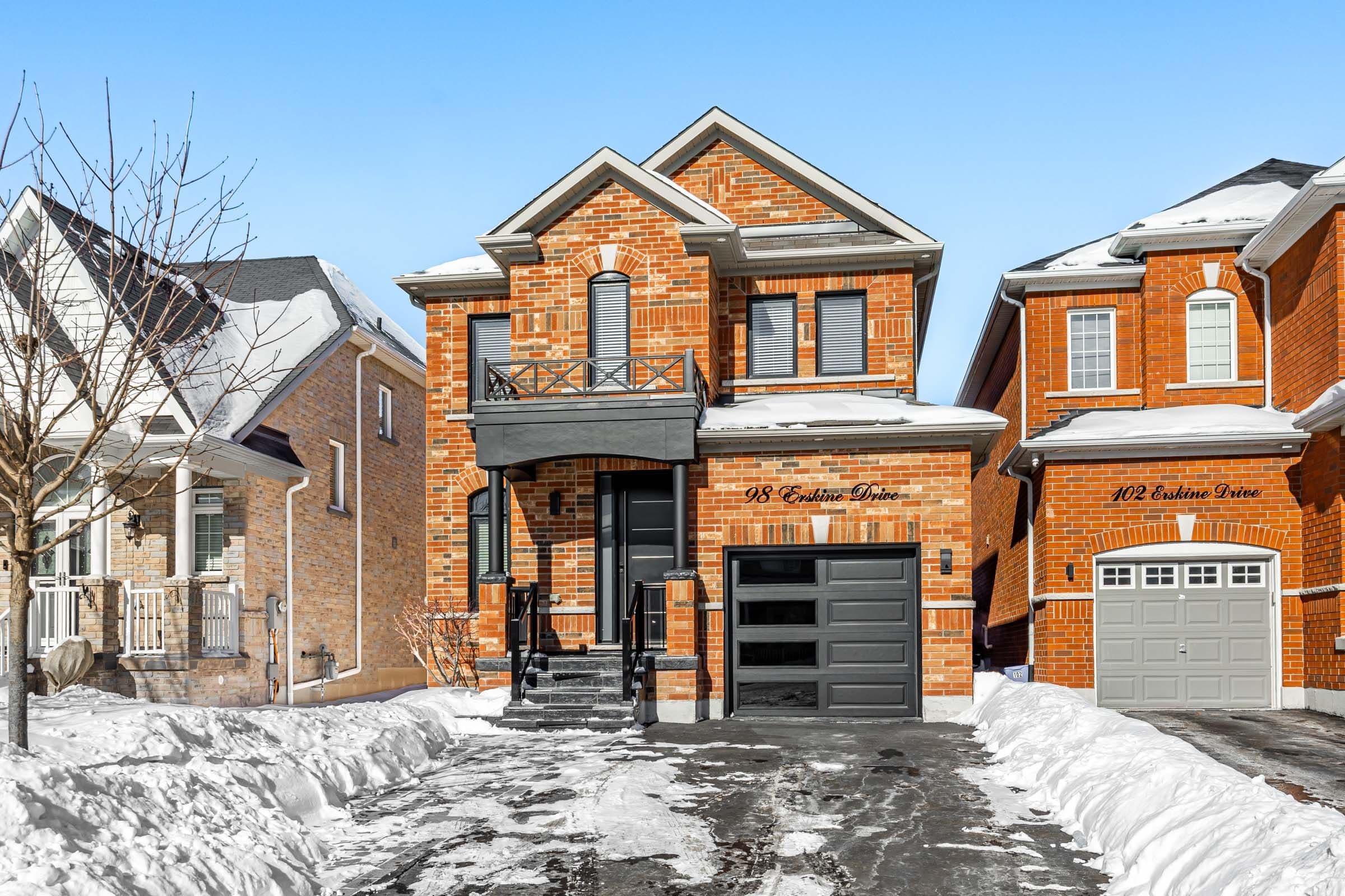 98 ERSKINE Drive LOWER, Clarington, ON L1B 1G9