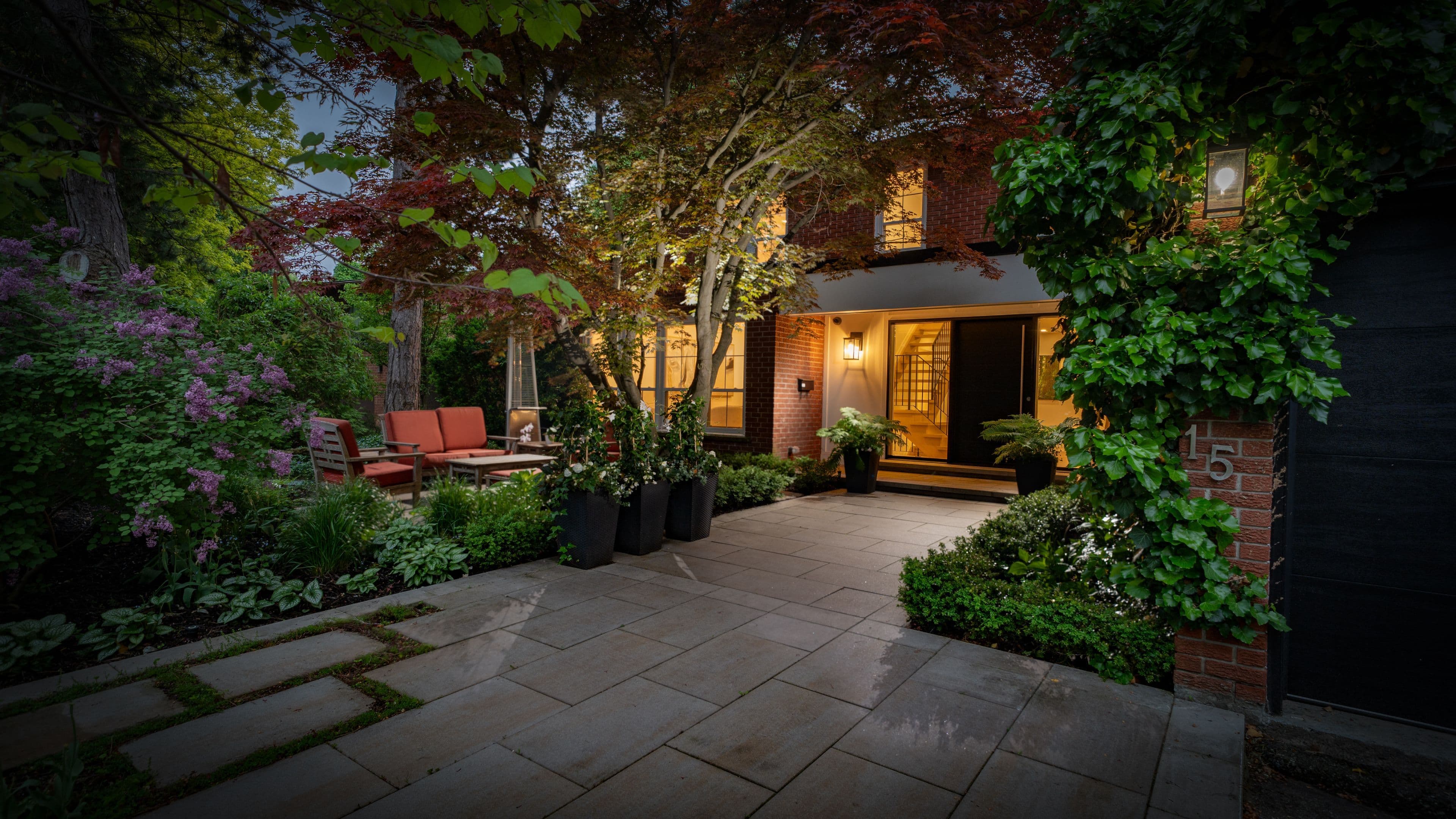 15 Silvergrove Road, Toronto C12, ON M5L 2N5