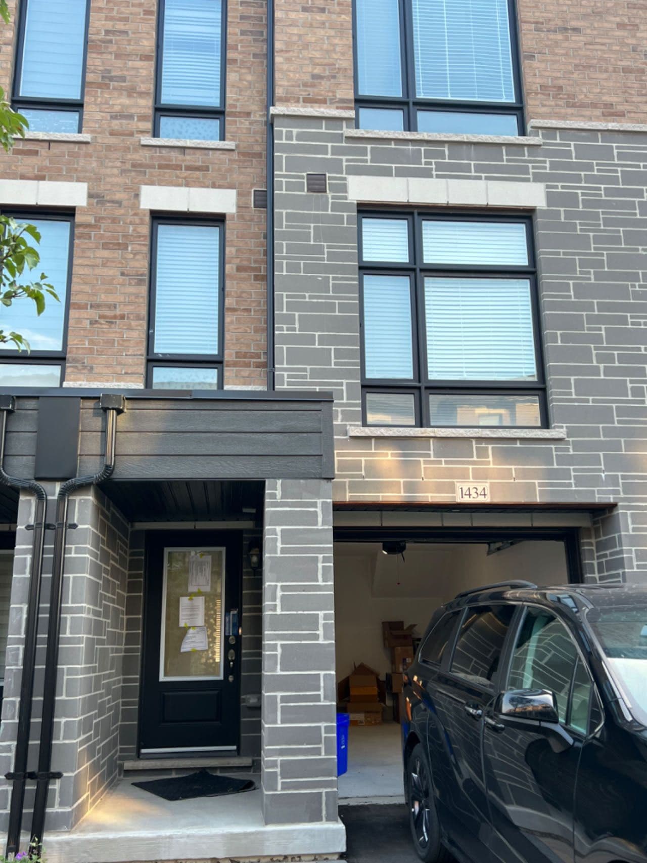 1434 Coral Springs Path, Oshawa, ON L1K 3G1