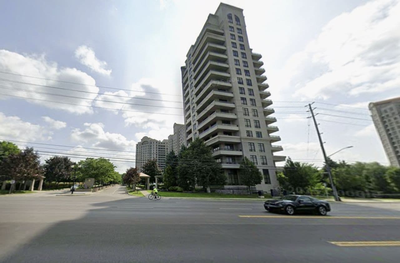 9225 Jane Street 212, Vaughan, ON L6A 0J7