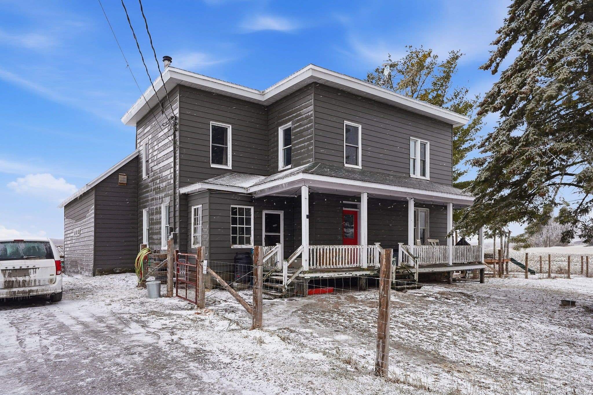 21630 Laggan-Glenelg Road, North Glengarry, ON K0B 1E0