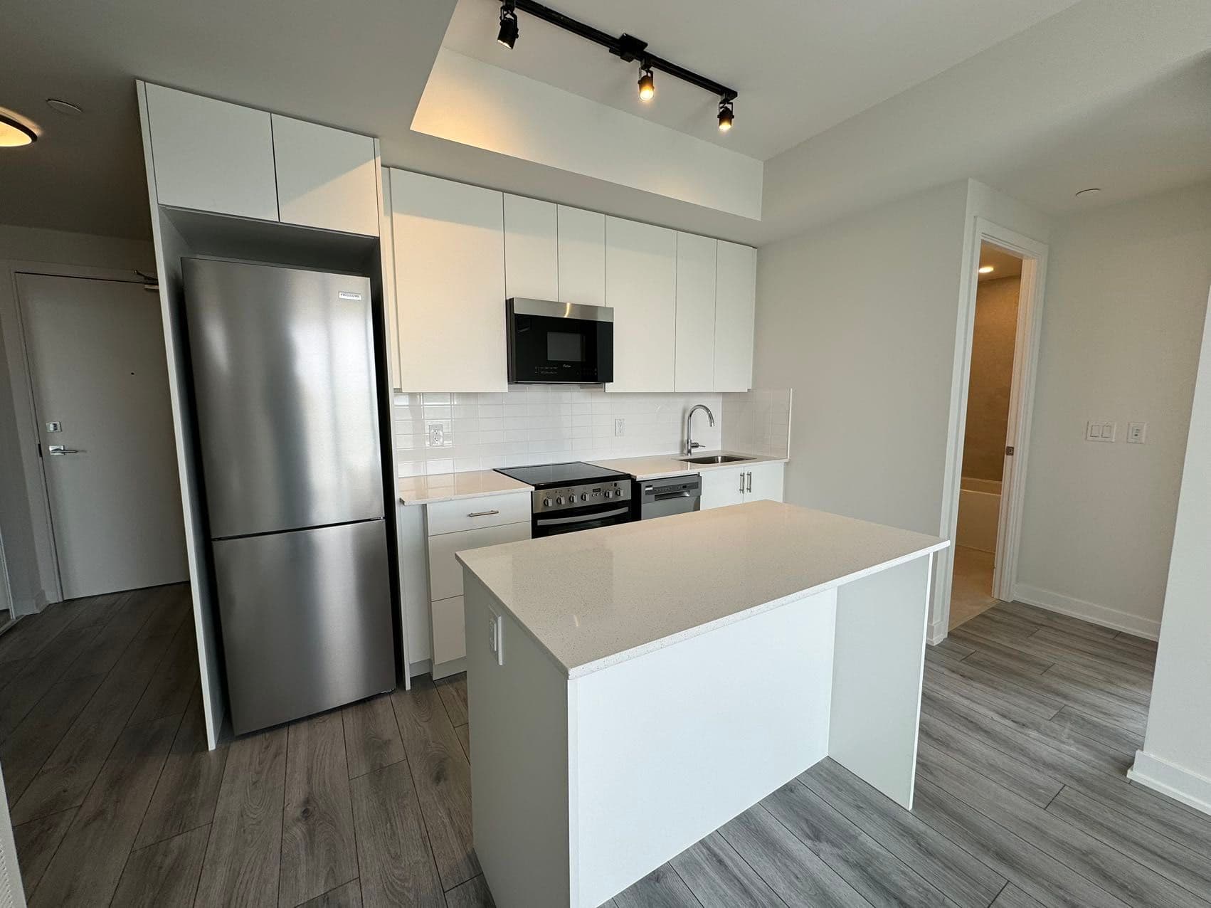 15 Ellerslie Avenue 905, Toronto C07, ON M2N 0L7