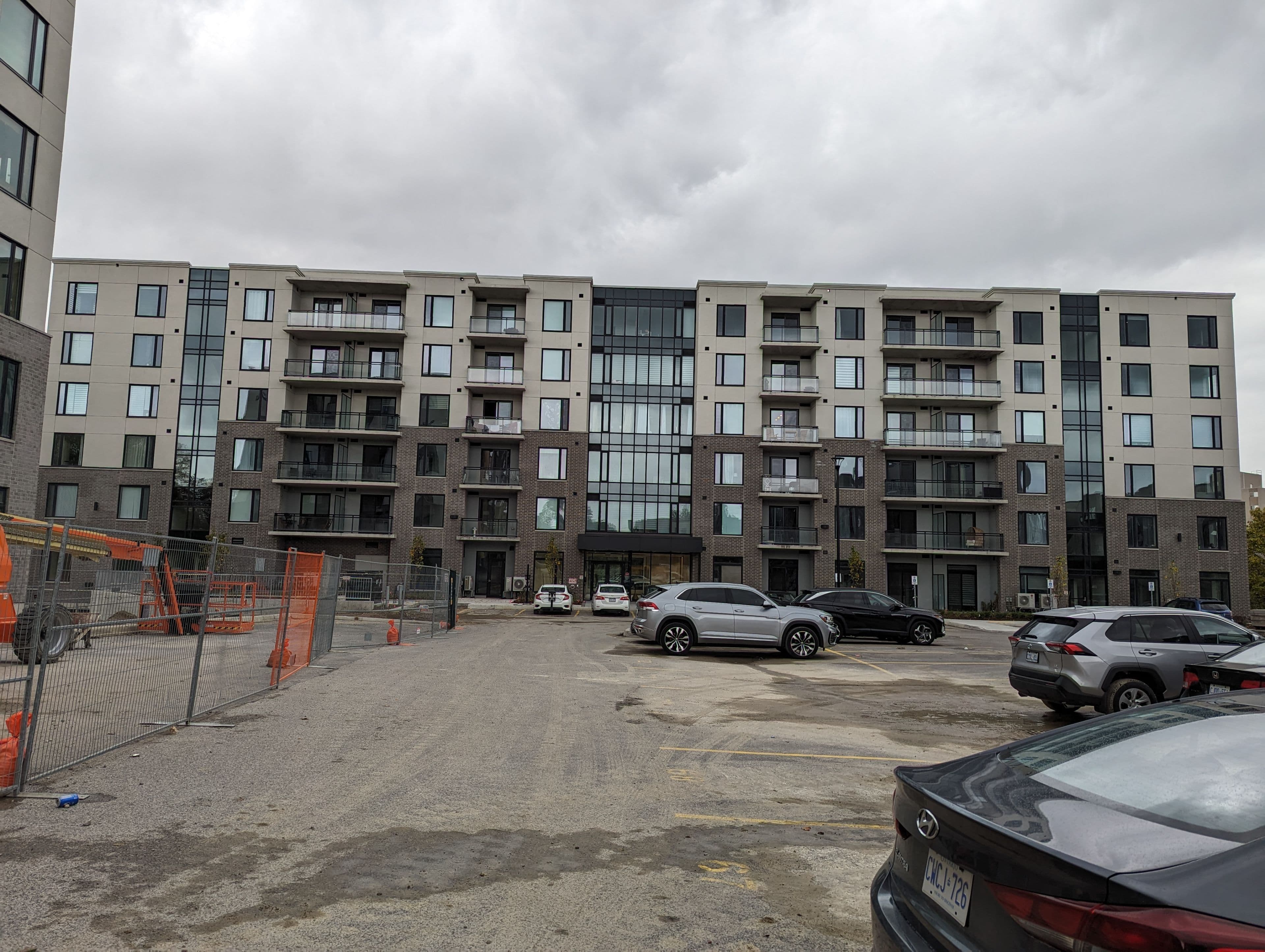 103 Roger Street 109, Waterloo, ON L2J 0G2