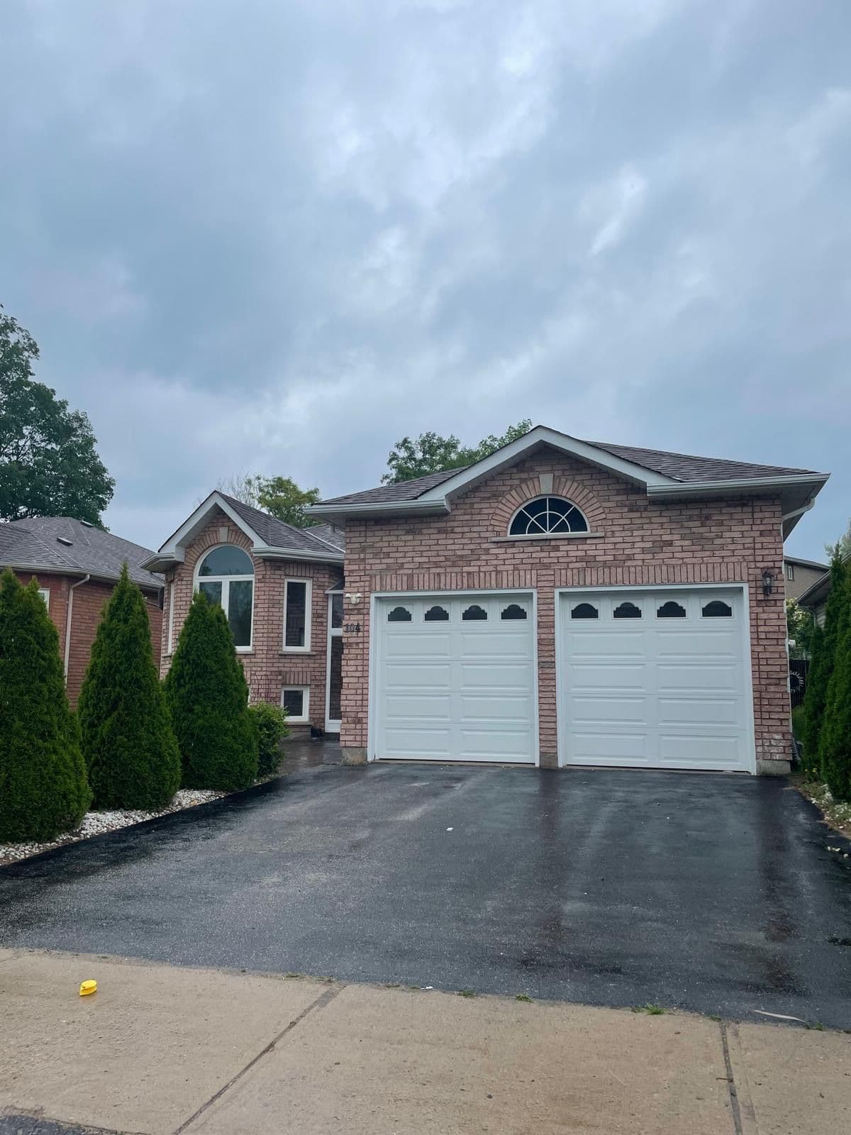 104 Marsellus Drive, Barrie, ON L4N 8R7