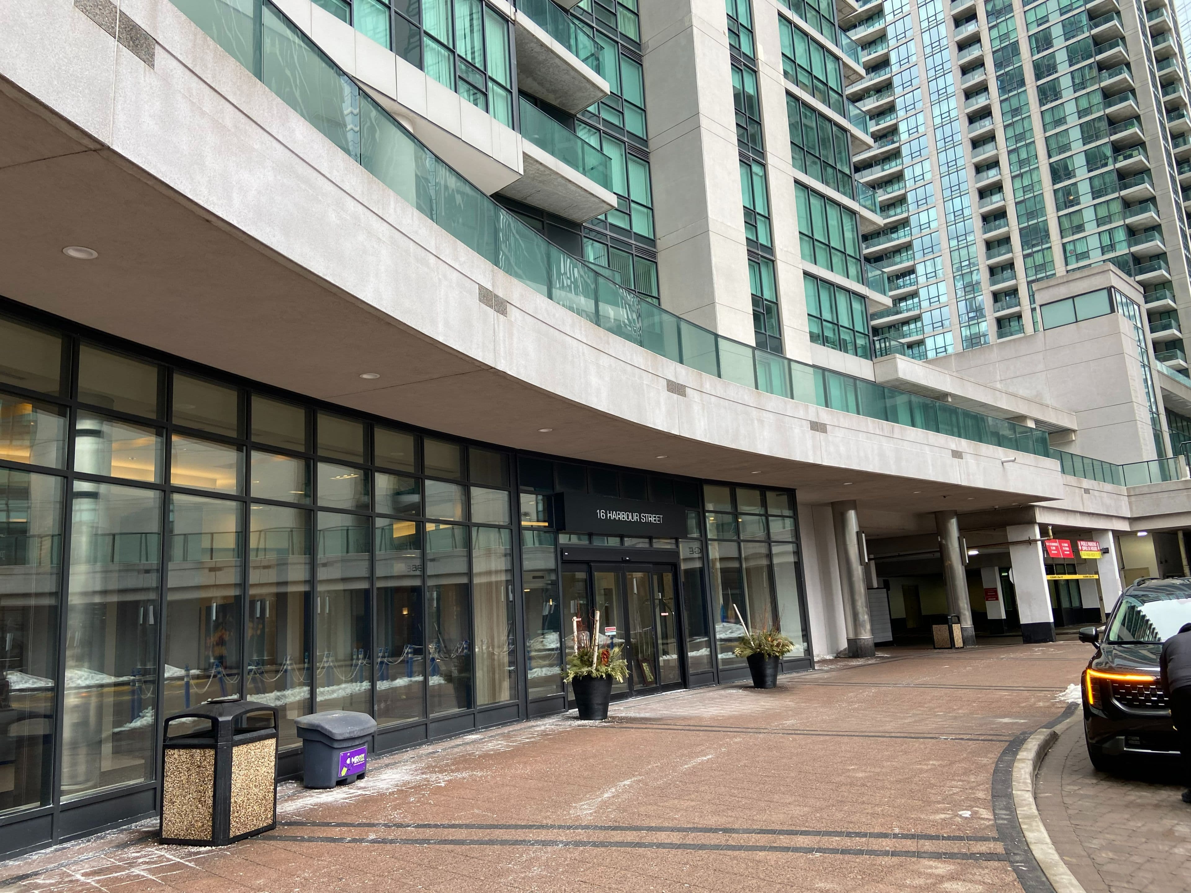 16 Harbour Street 3606, Toronto C01, ON M5J 2Z7