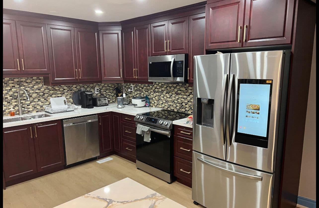 872 Browns Line N/A 4, Toronto W06, ON M8W 3W2