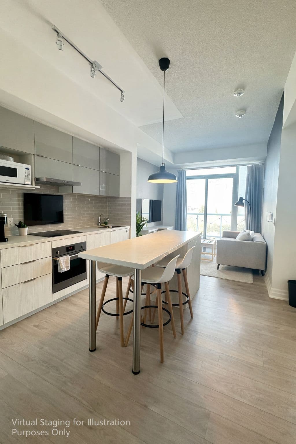 18 Rouge Valley Drive W 703, Markham, ON L6G 0H1