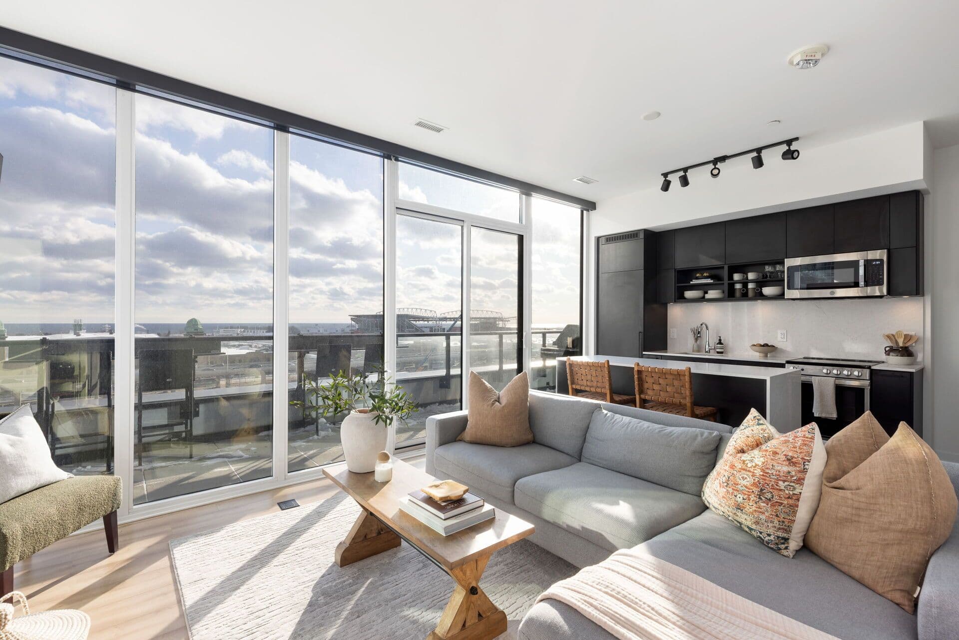 135 East Liberty Street 715, Toronto C01, ON M6K 0G7