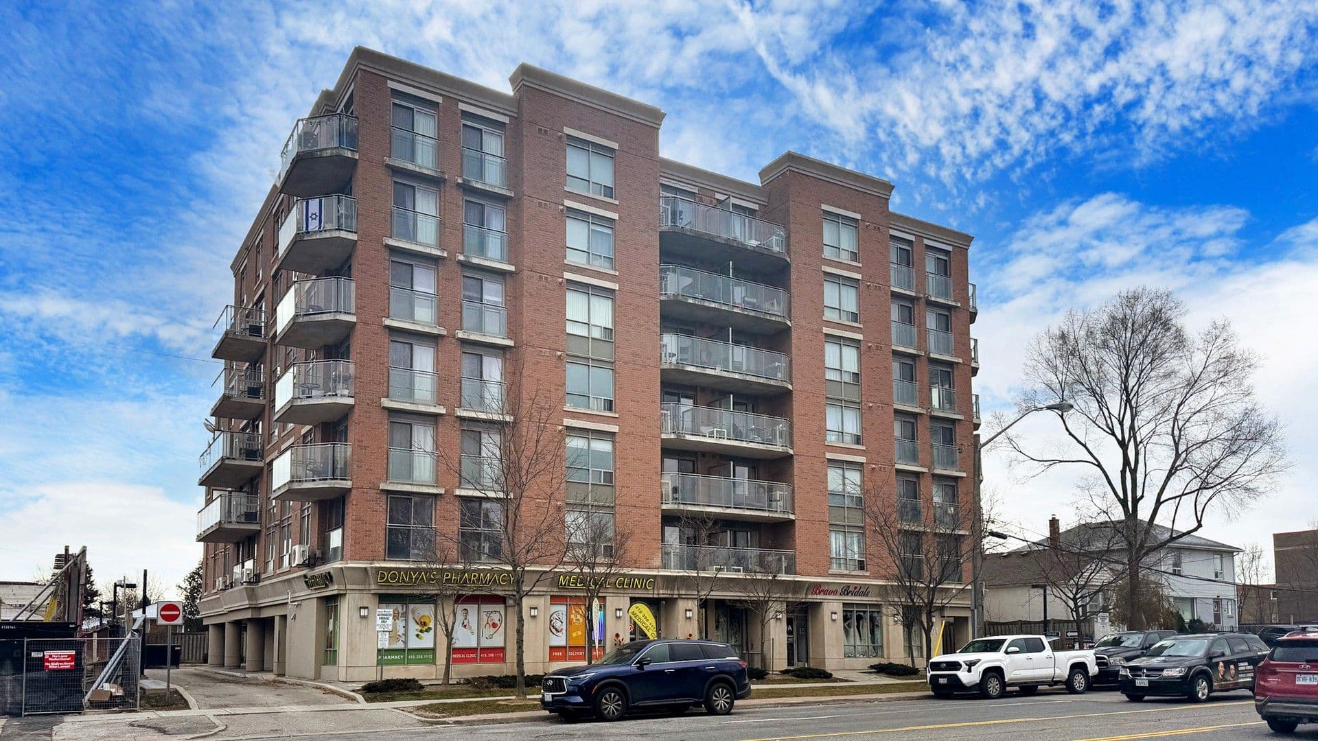 801 Sheppard Avenue W 607, Toronto C06, ON M3H 0A8