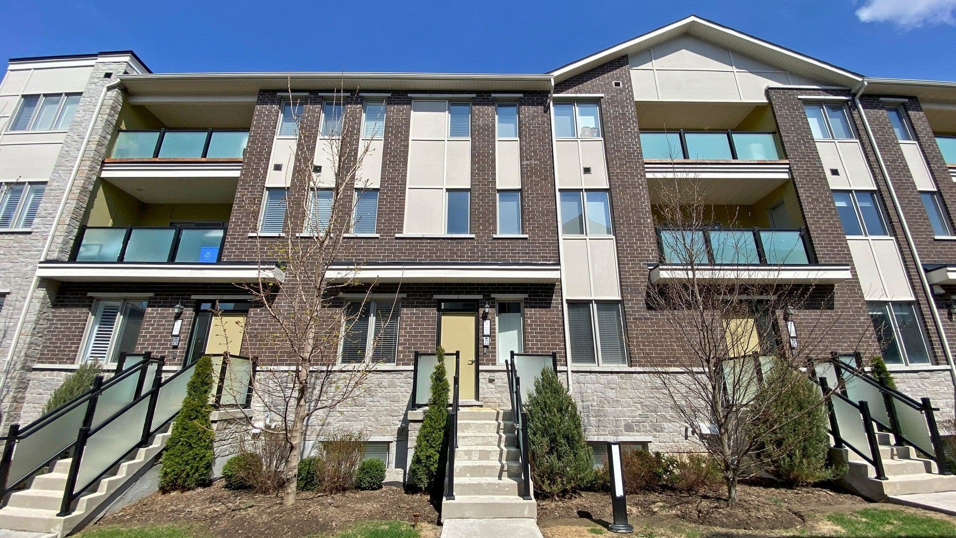 1148 Dragonfly Avenue 605, Pickering, ON L1X 0H5