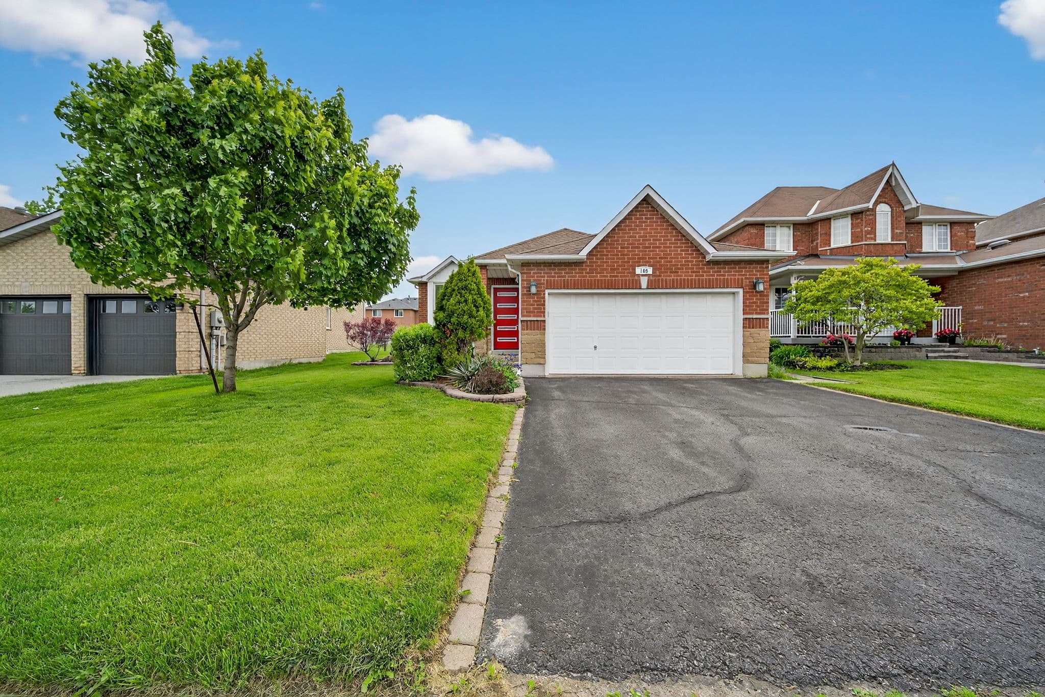 168 Hurst Drive, Barrie, ON L4N 8P6