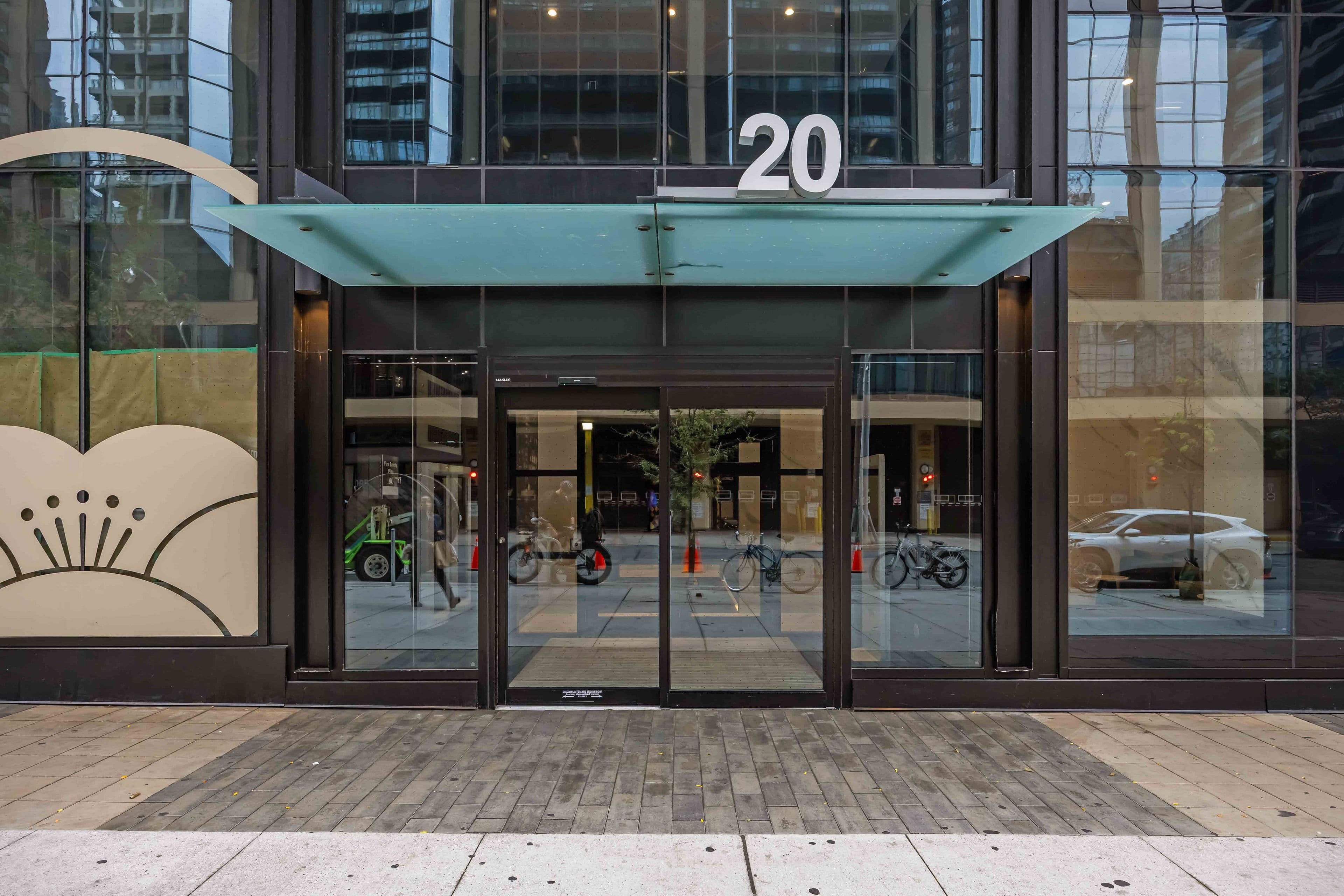 20 Edward Street 1917, Toronto C01, ON M5G 0C5