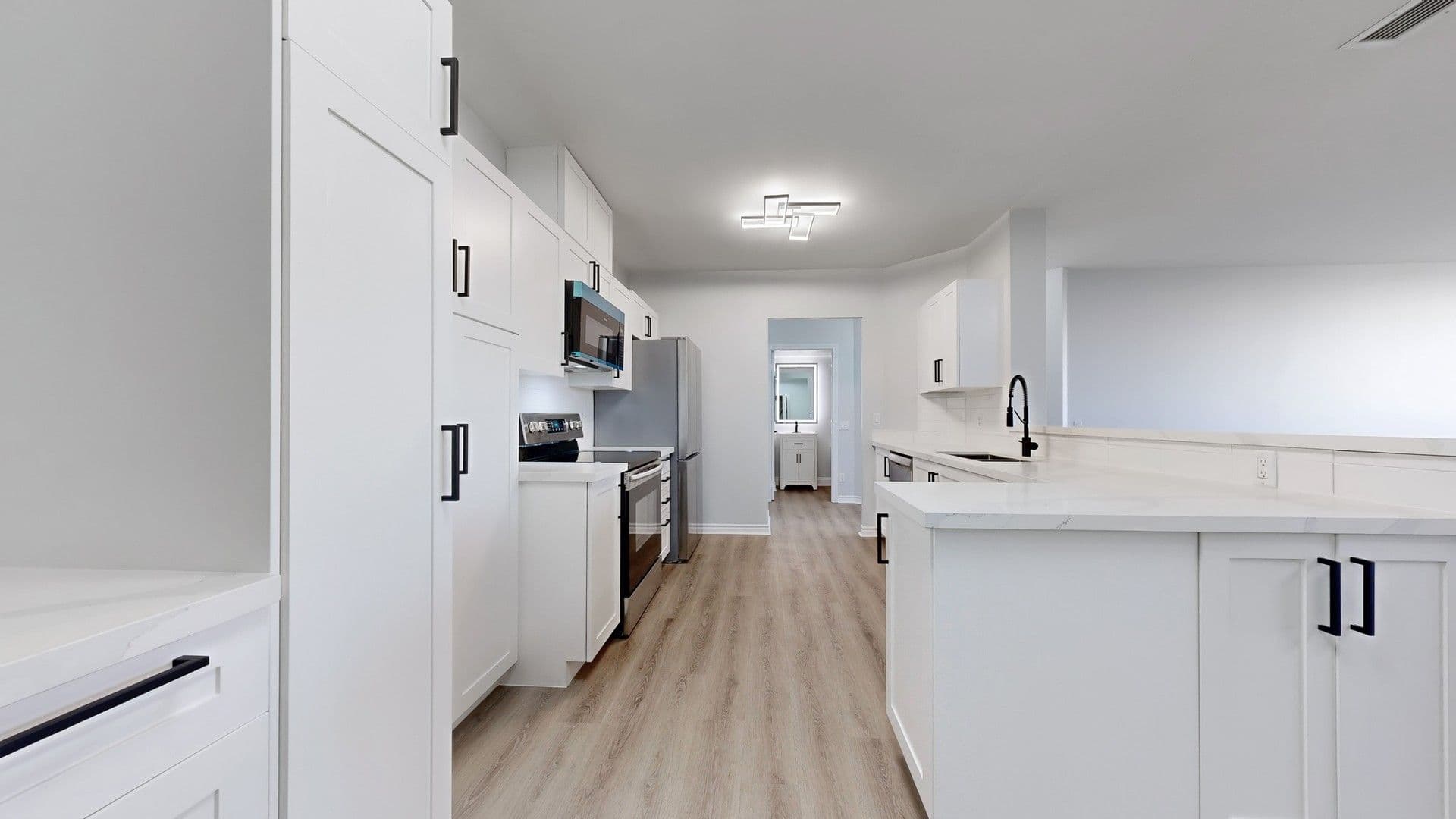 115 Omni Drive PH09, Toronto E09, ON M1P 5B4