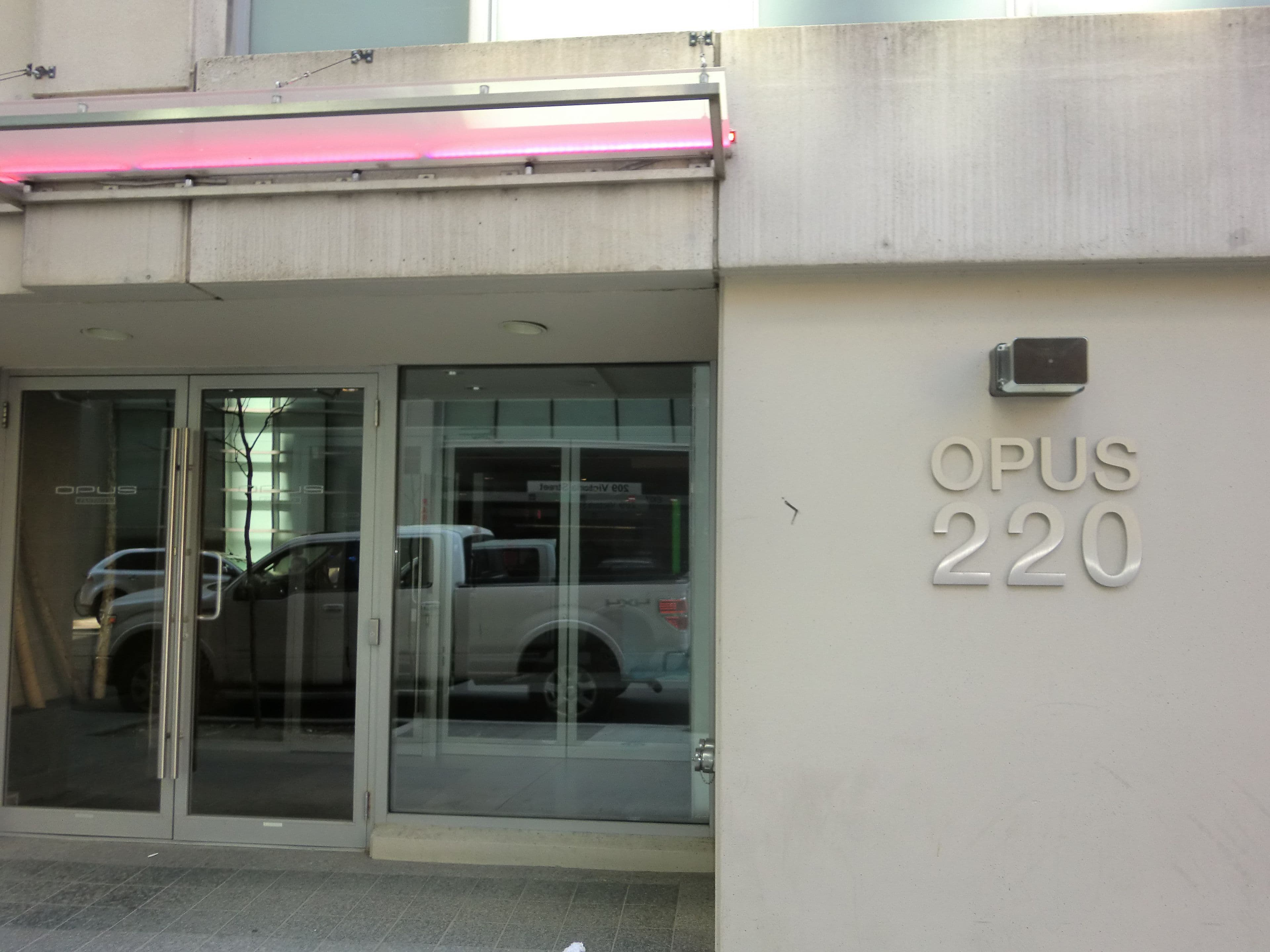 220 Victoria Street 1105, Toronto C08, ON M5B 2R6