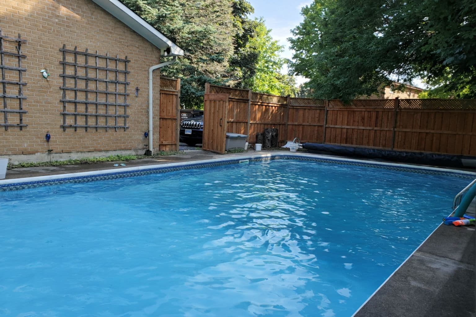 1585 Crombie Road, Mississauga, ON L5J 4J1