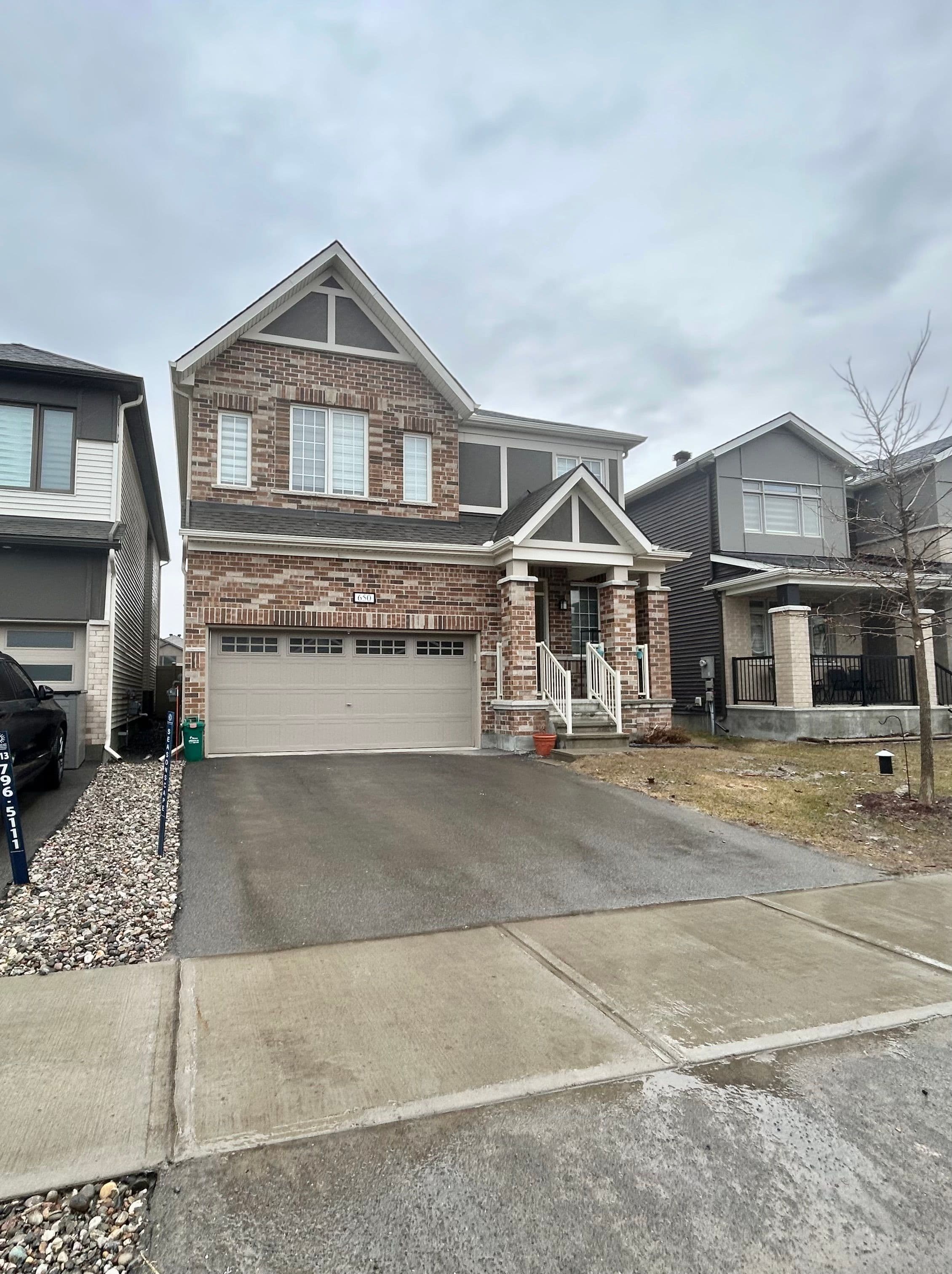 650 Perseus Avenue Unit B, Barrhaven, ON K2J 6T1