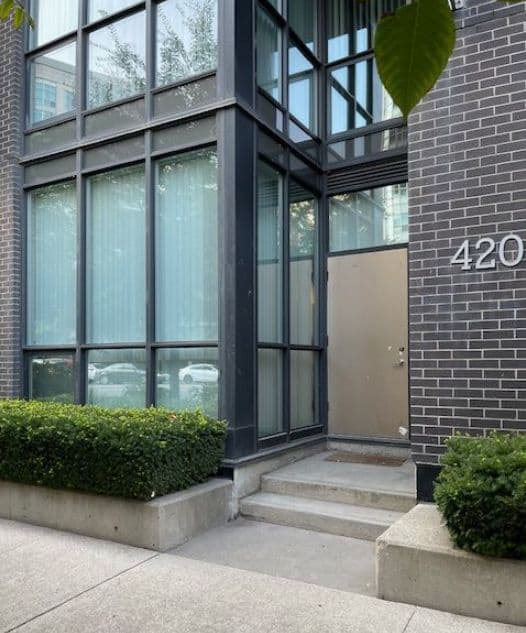 420 Lake Shore Boulevard W Master, Toronto C01, ON M5V 2V9