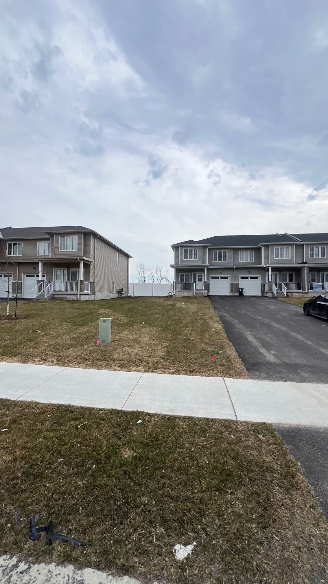 18 Lincoln Drive, Belleville, ON K8N 0T8