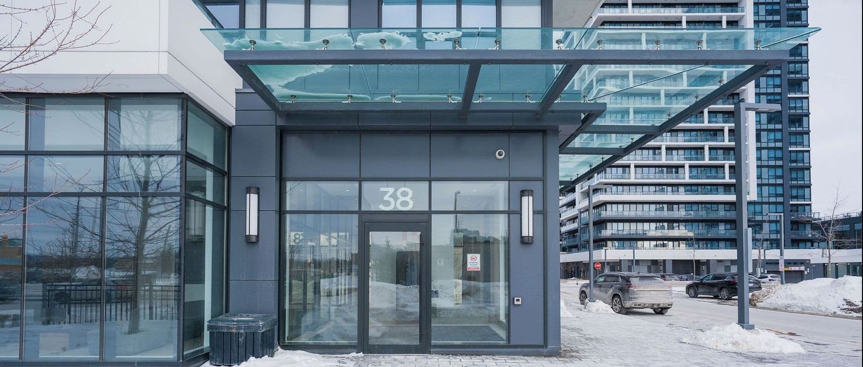 38 Water Walk Drive 307, Markham, ON L3R 6M8