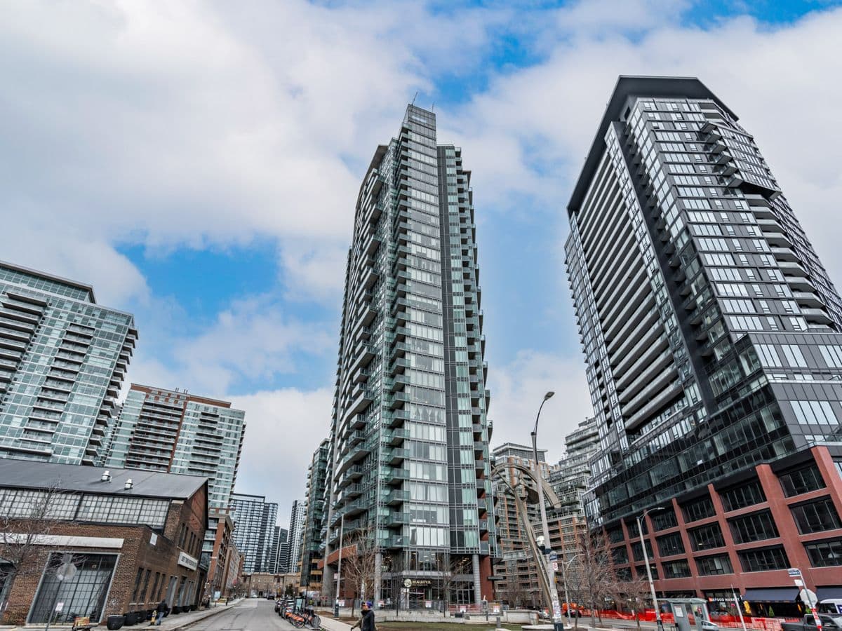 150 East Liberty Street N 3015, Toronto C01, ON M6K 3R5