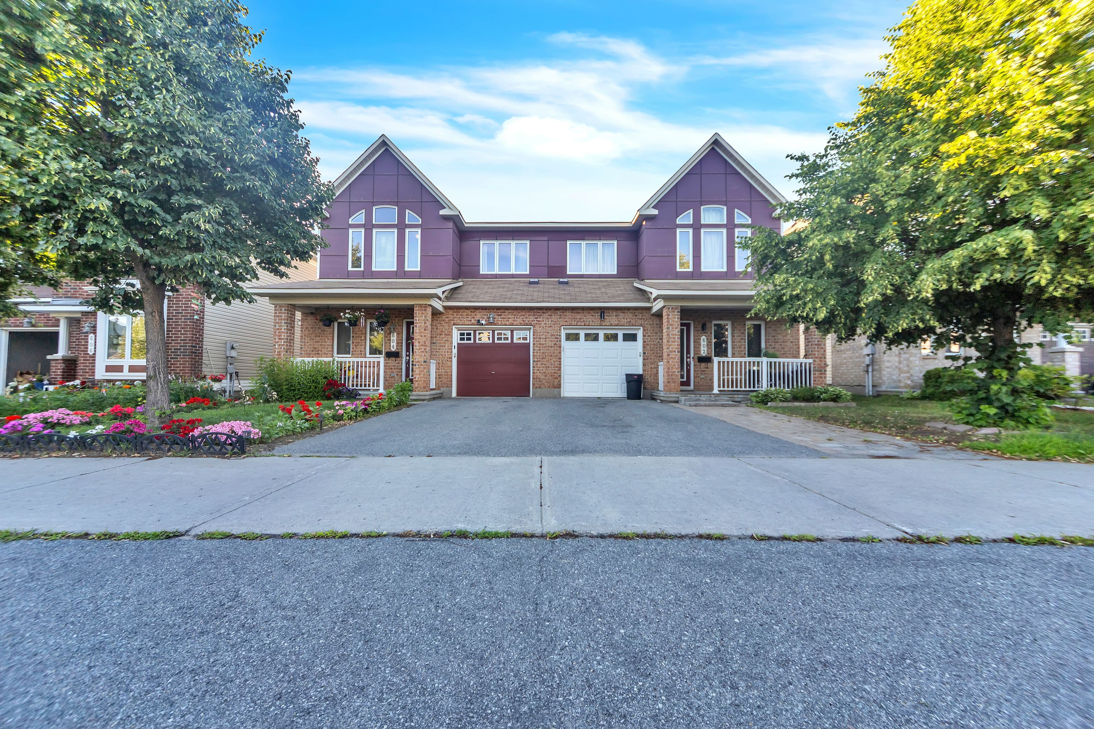 604 Paul Metivier Drive, Barrhaven, ON K2J 0X9