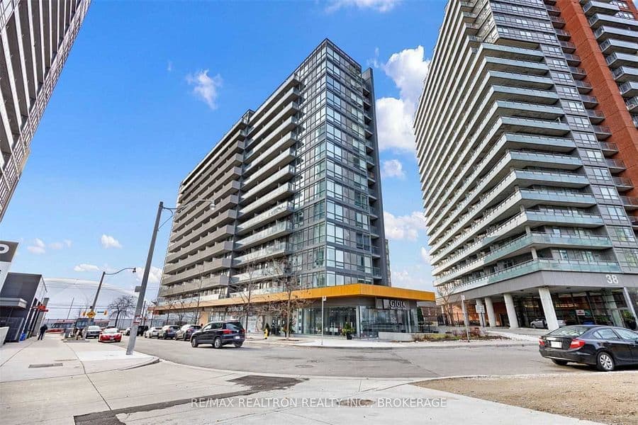 20 Joe Shuster Way 1306, Toronto C01, ON M6K 0A3