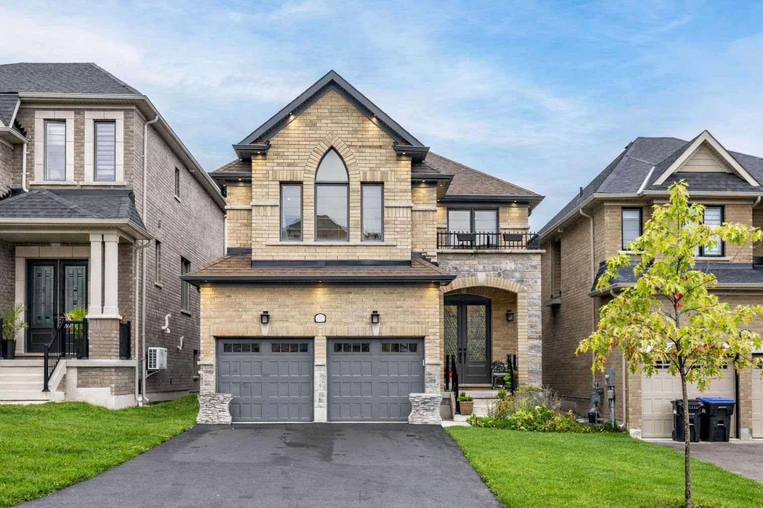 1352 Blackmore Street, Innisfil, ON L9S 0P2