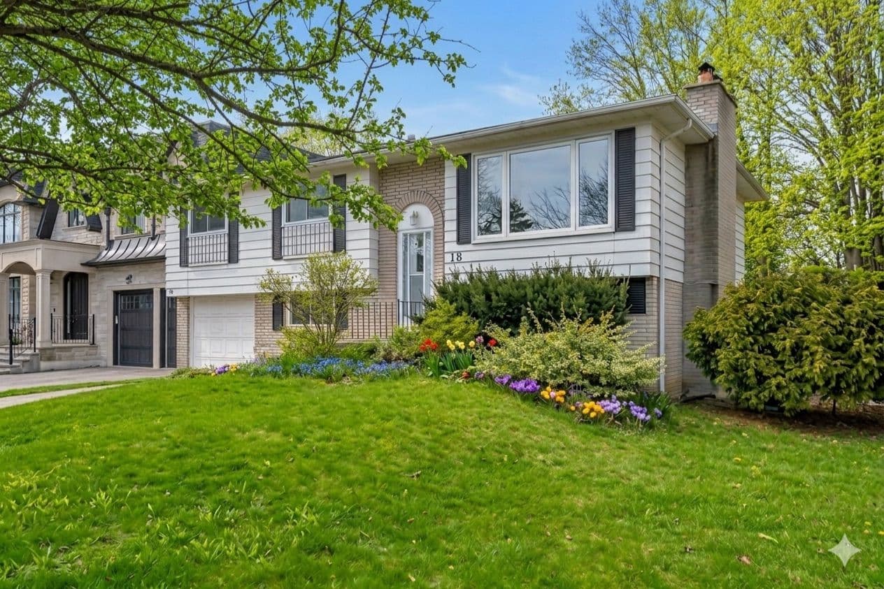 18 Emily Carr Street, Markham, ON L3R 2K4, Markham