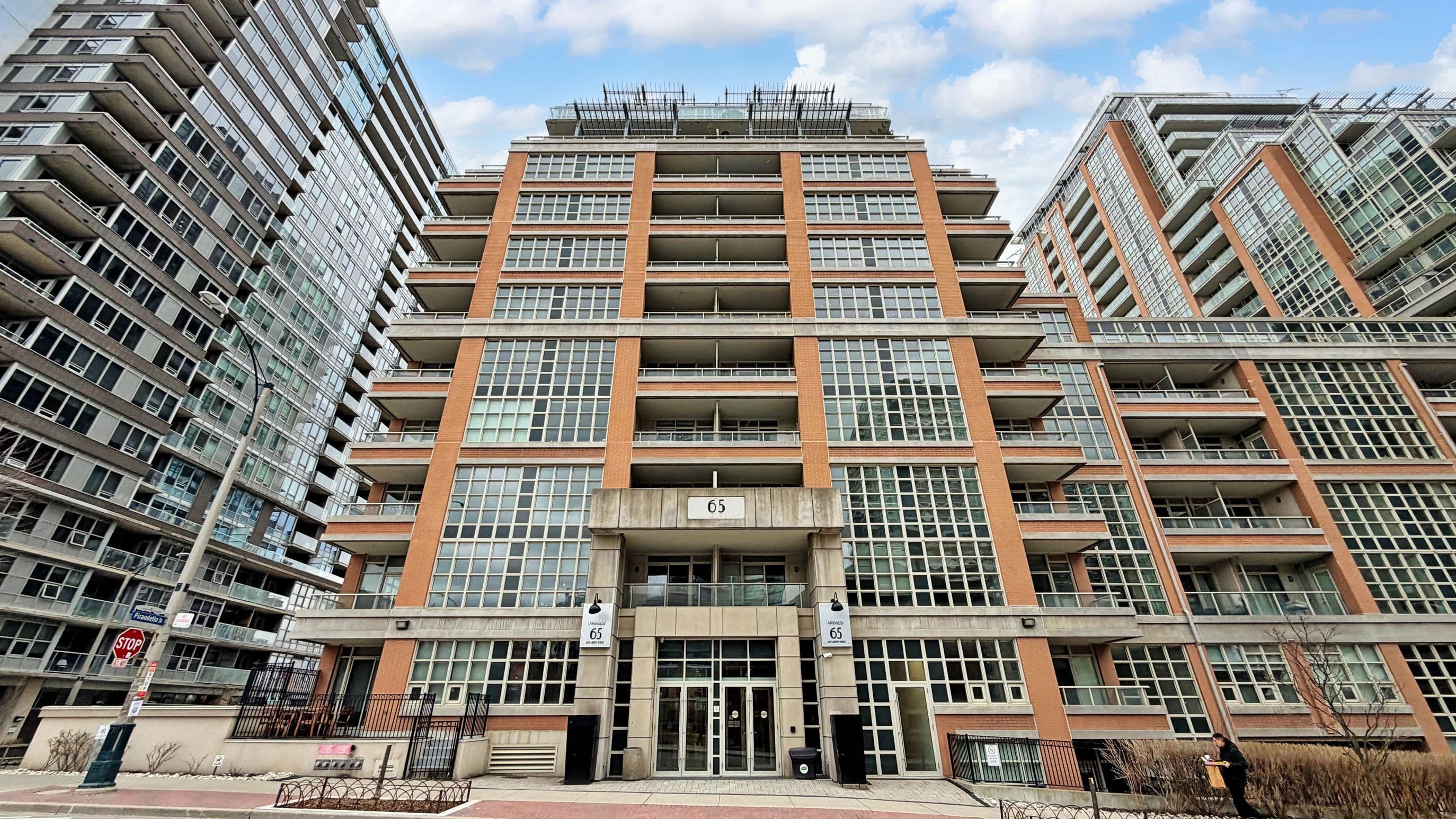 65 East Liberty Street 325, Toronto C01, ON M6K 3R2