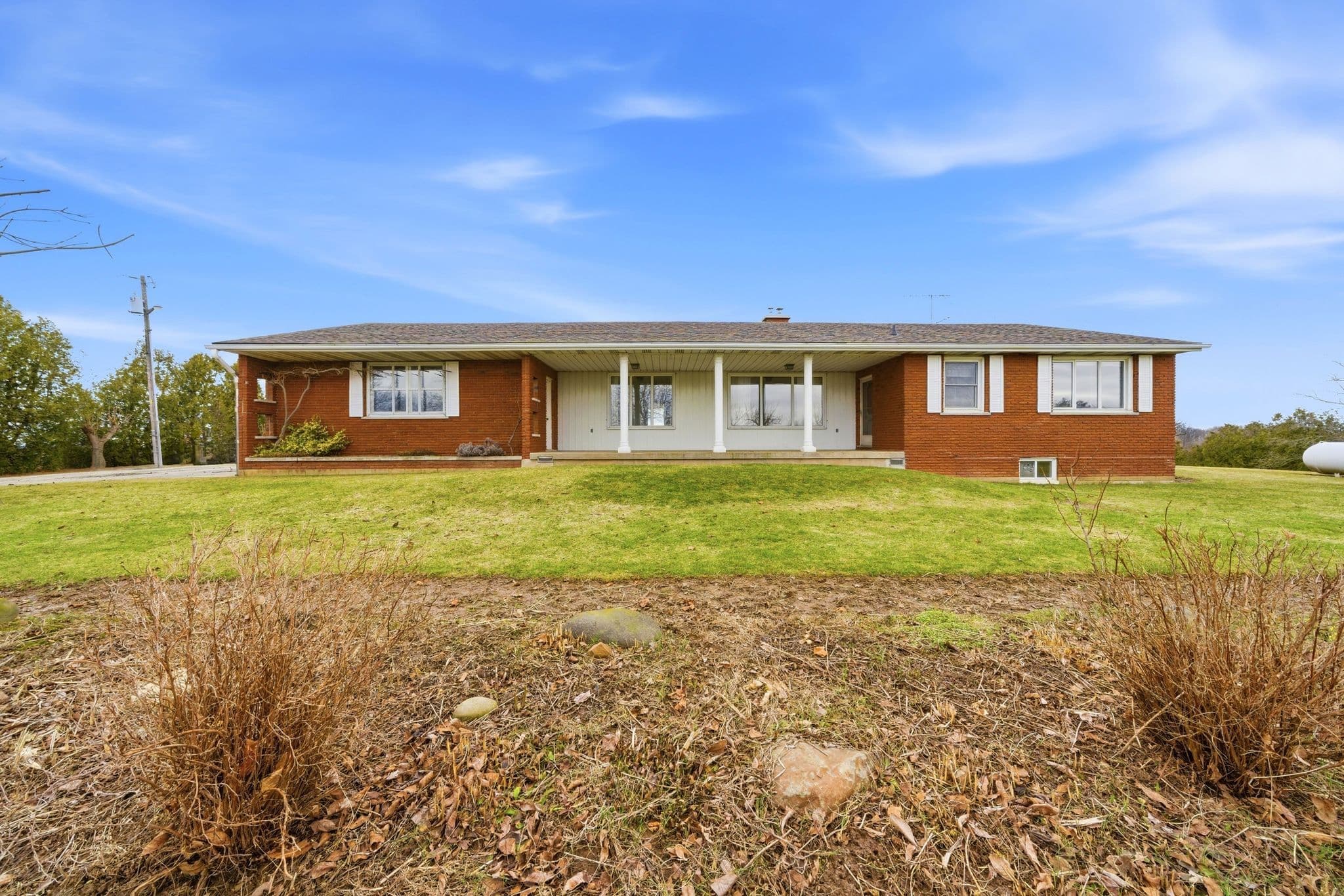 1137 Ridge Road, Hamilton, ON L8J 2X5