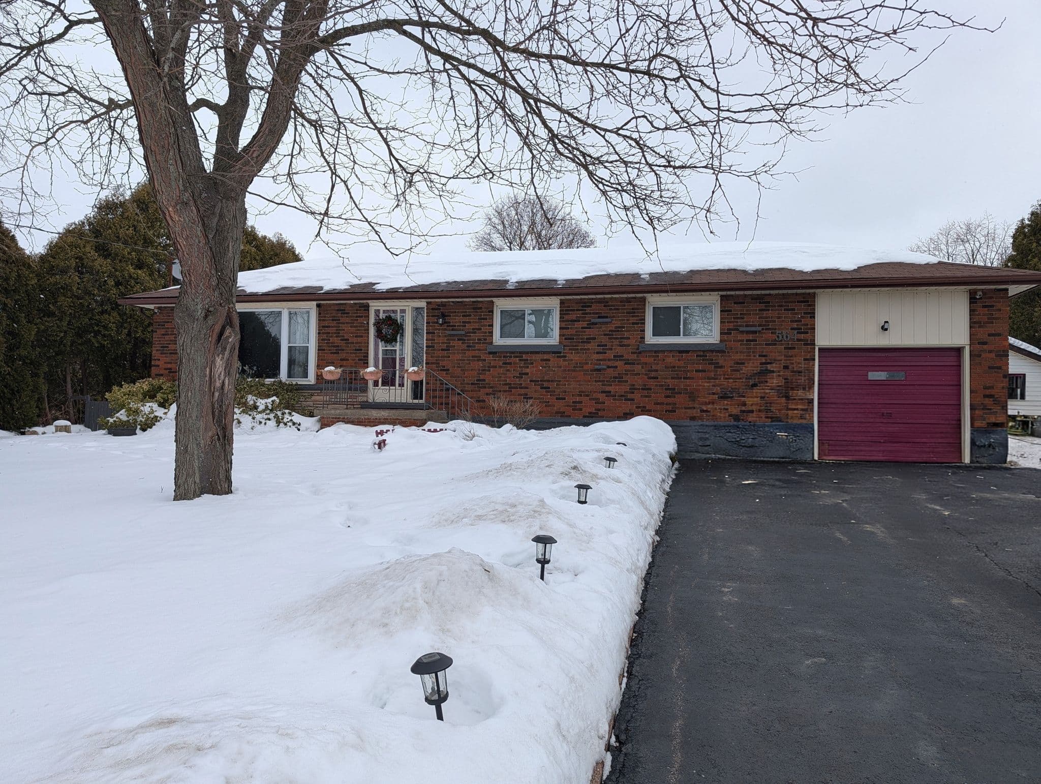564 Evans Road, Hamilton, ON L8B 0G7