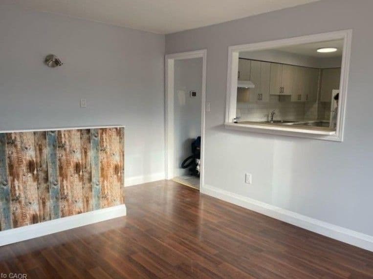 367 Wilson Street E 3, Hamilton, ON L9G 2C1