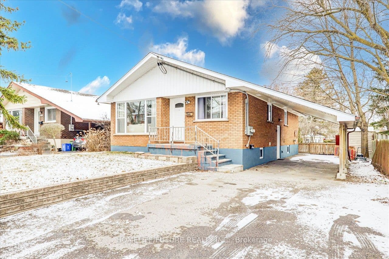 284 Adelaide Avenue W Main, Oshawa, ON L1J 2R3