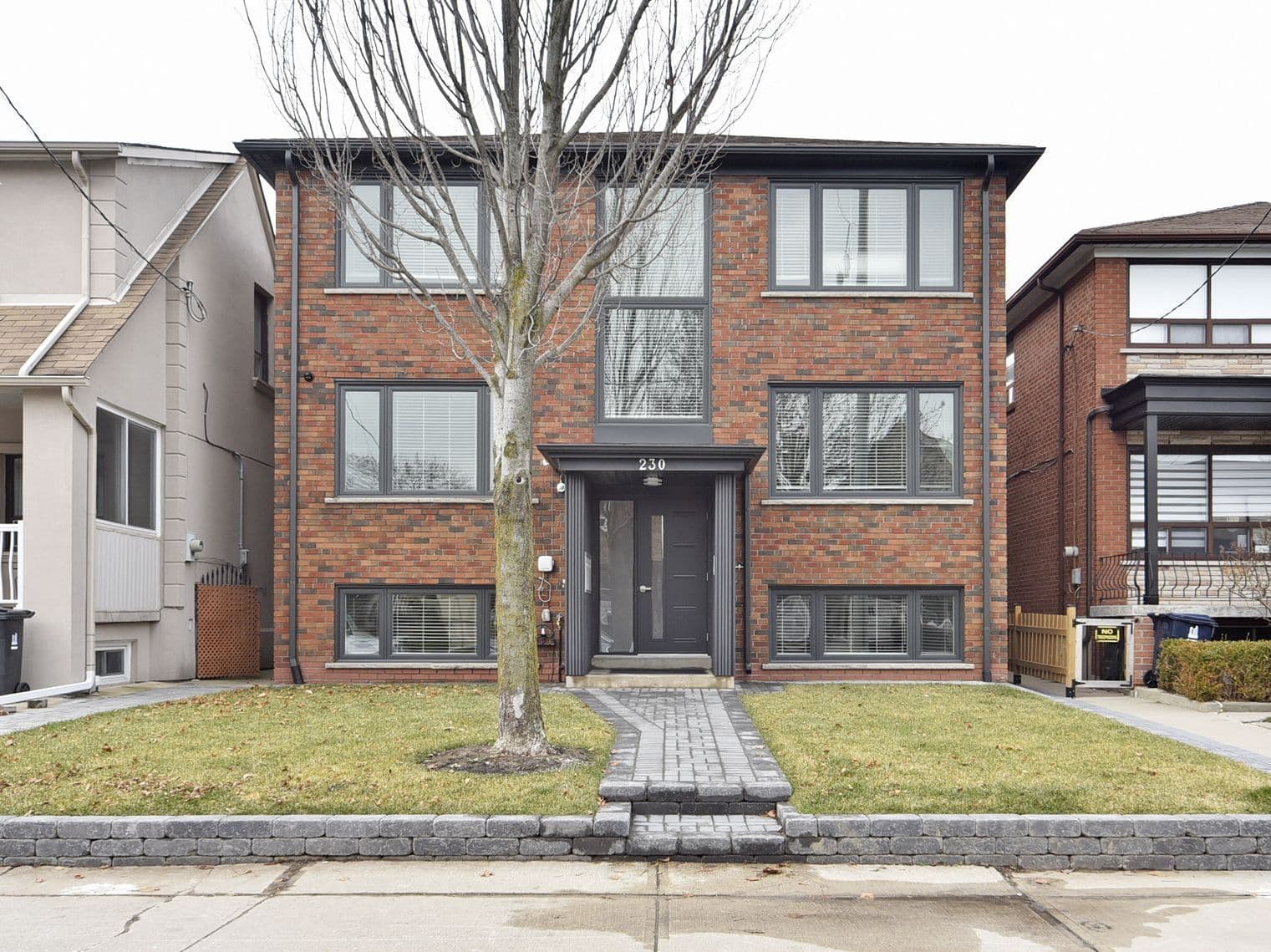 230 Boon Avenue 5, Toronto W03, ON M6E 3Z8