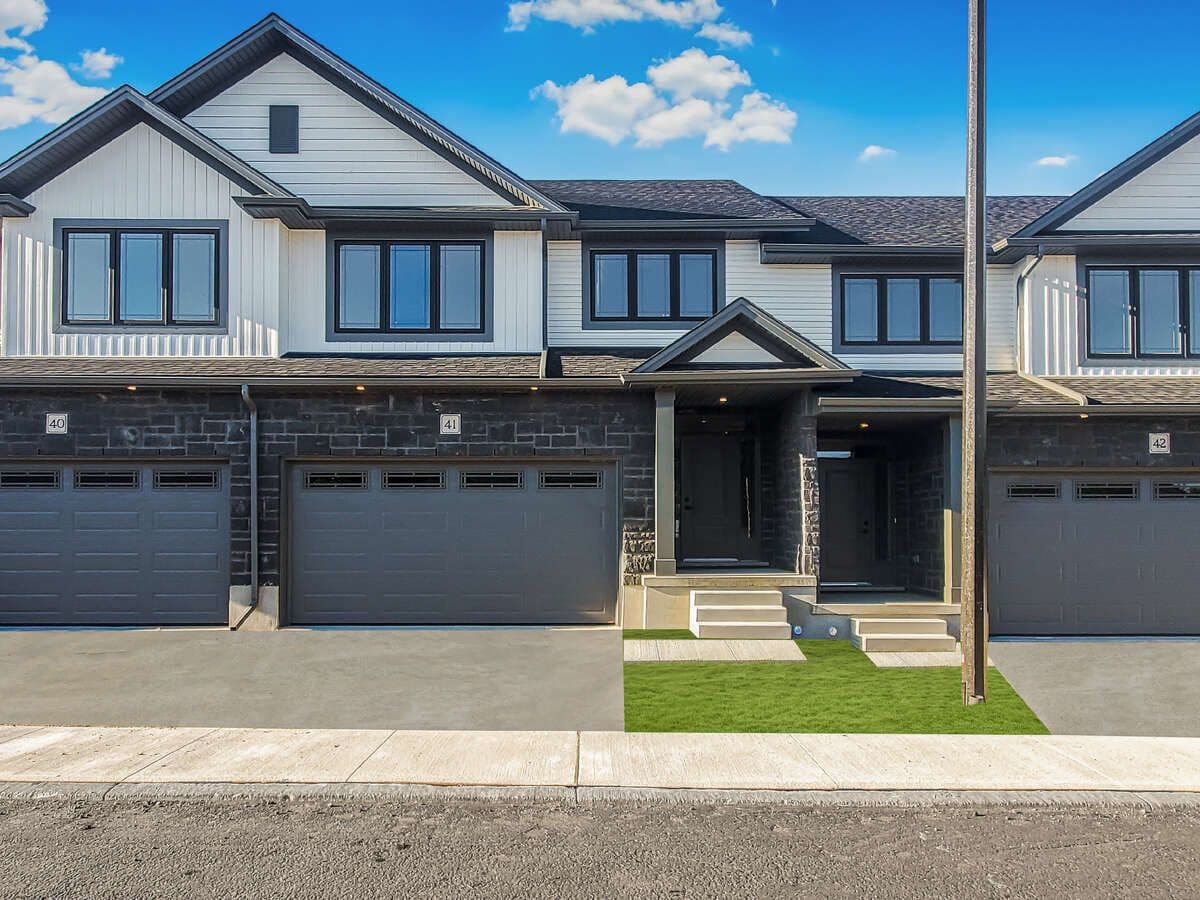 55 Teal Drive 41, Guelph, ON N1C 1G4