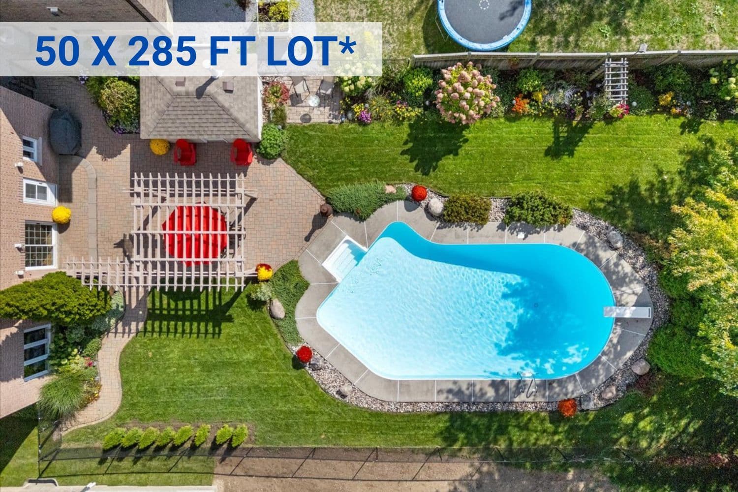 1884 Appleview Road, Pickering, ON L1V 1T8