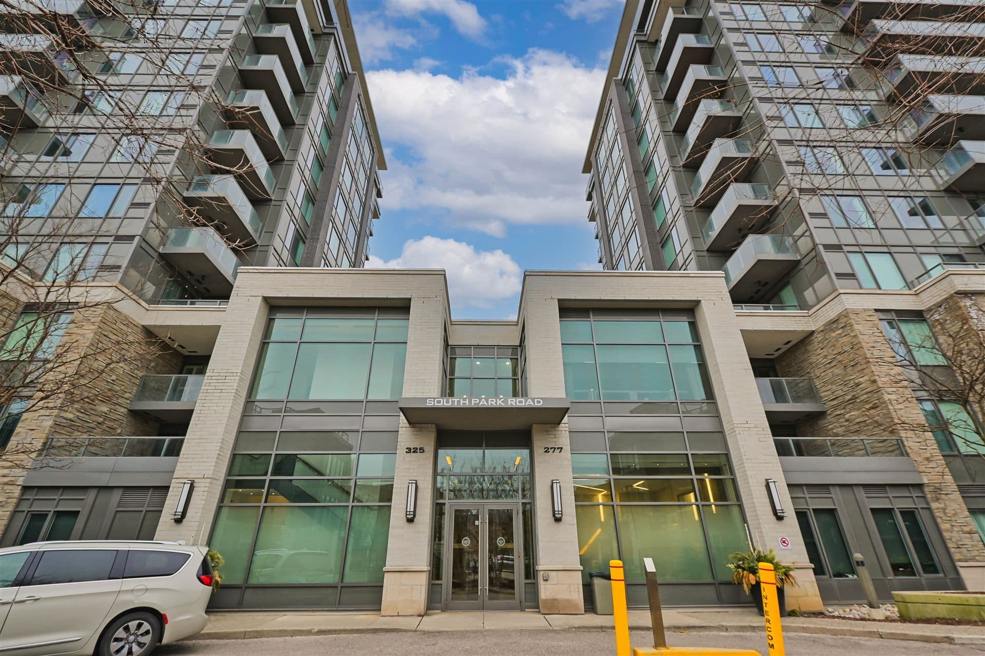 277 South Park Road 110, Markham, ON L3T 0B7