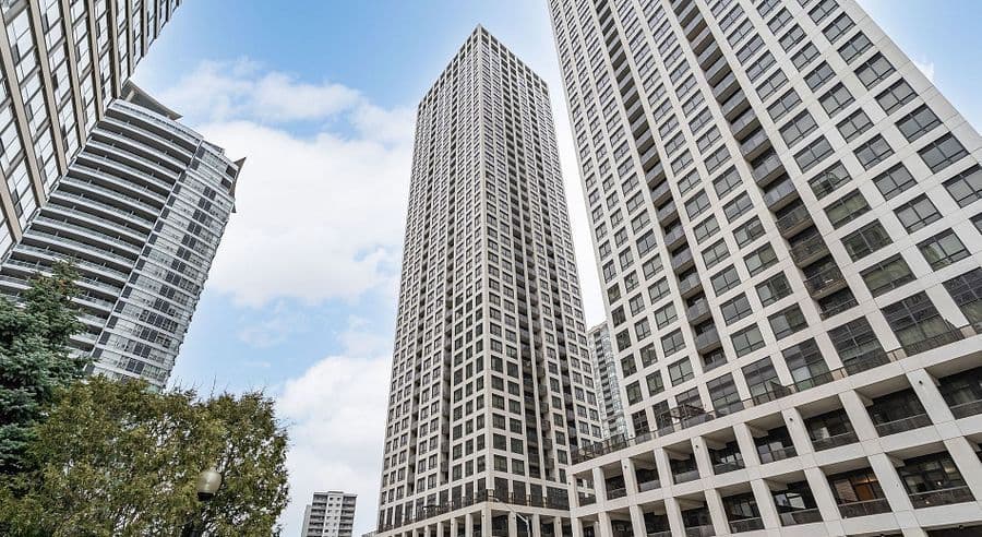 30 ELM Drive 2404, Mississauga, ON L5B 0N6