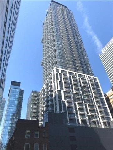 87 Peter Street 1016, Toronto C01, ON M5V 0P1