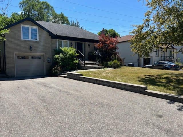 37 Kenton Drive Lower Level, Toronto C07, ON M2R 2H6
