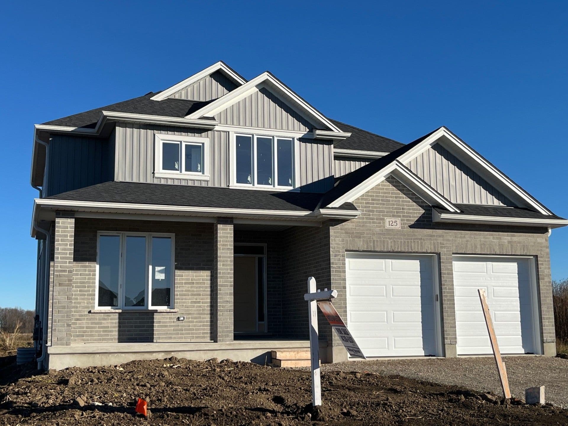 162 Watts Drive, Lucan Biddulph, ON N0M 2J0