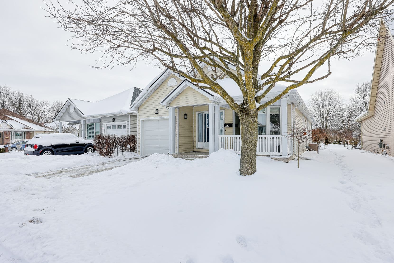 33 Wilkins Crescent, Tillsonburg, ON N4G 5M6