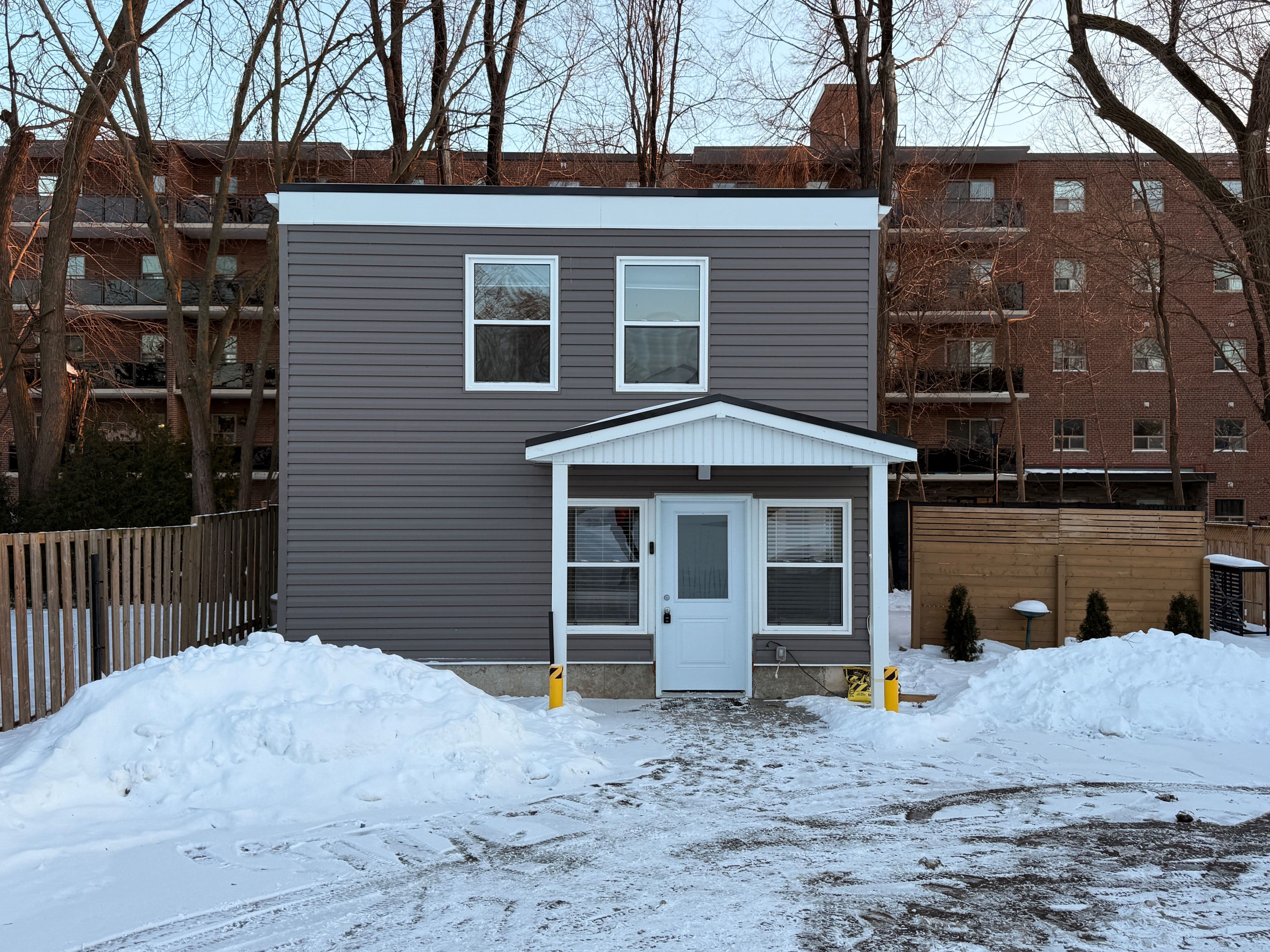 33 Lincoln Street Unit B, Ajax, ON L1V 7H2