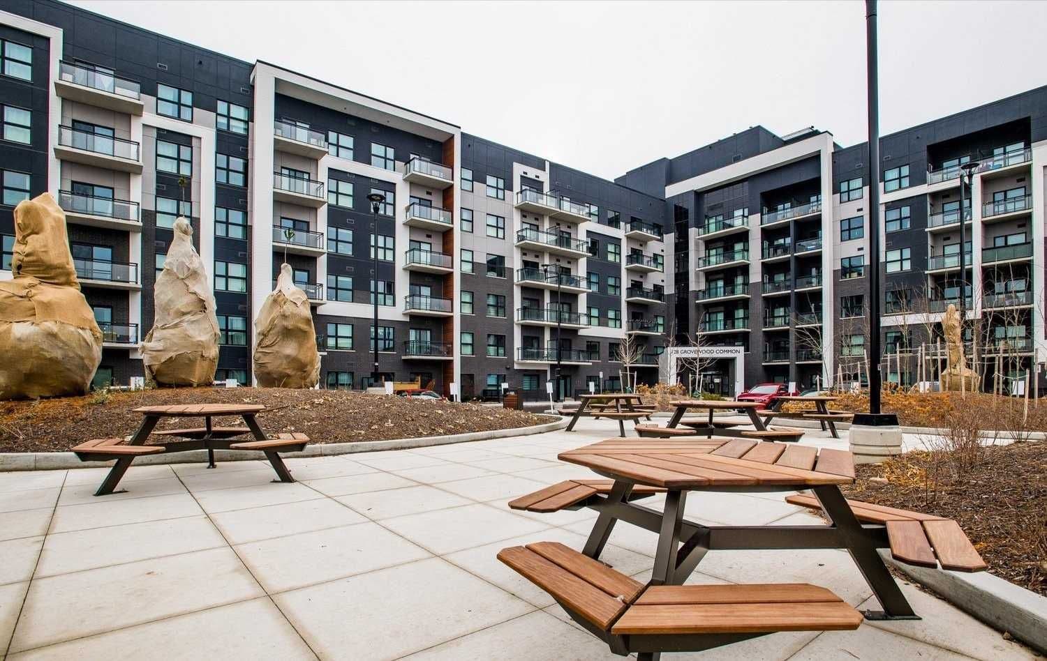 128 Grovewood Common N/A 302, Oakville, ON L6H 0X3