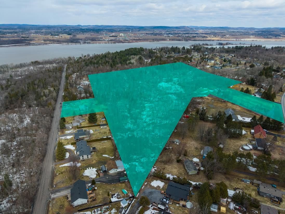 2283 Old Highway 17 Road, Clarence-Rockland, ON K4K 1K7