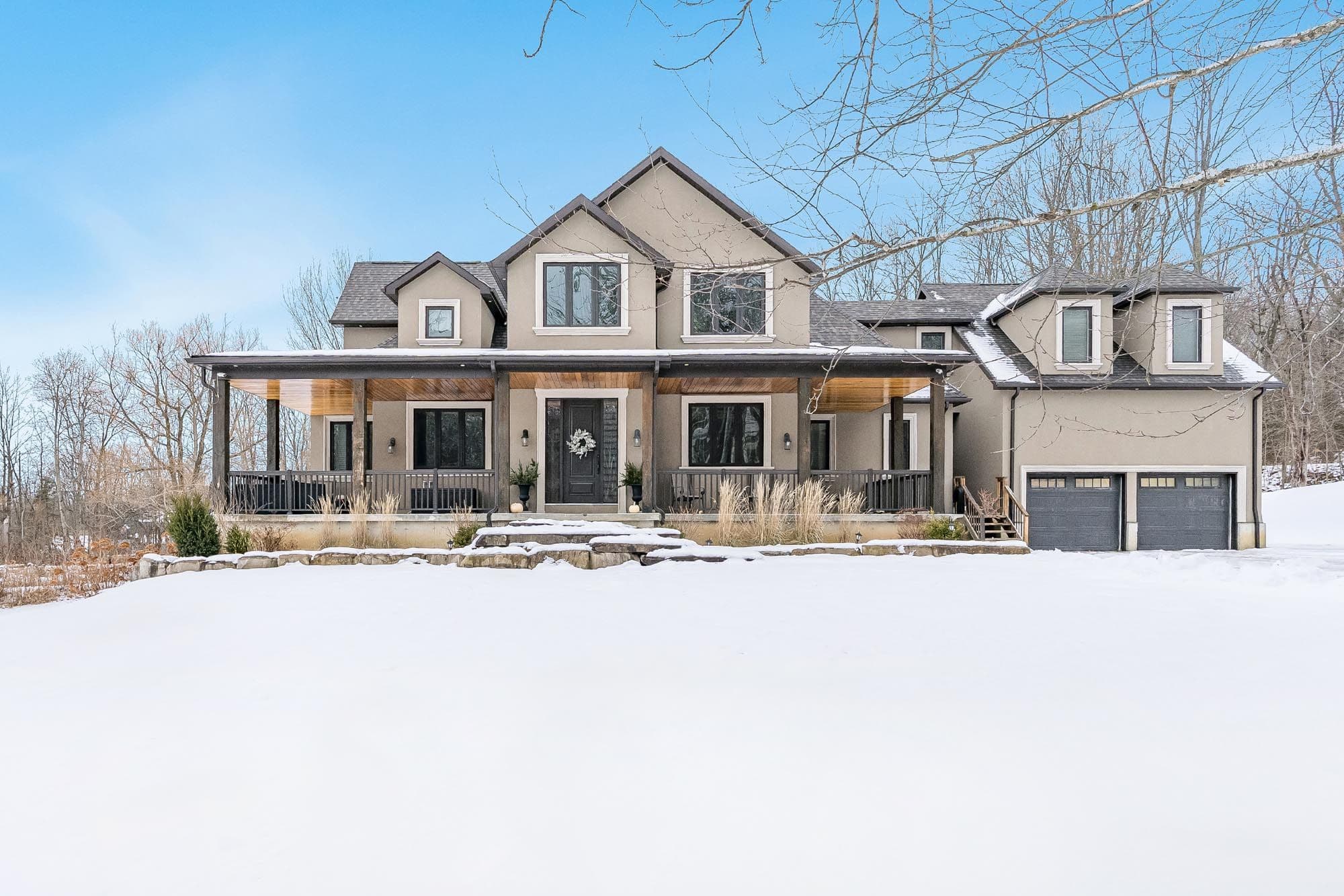 400 Lloyd's Lane, King, ON L7B 0E4