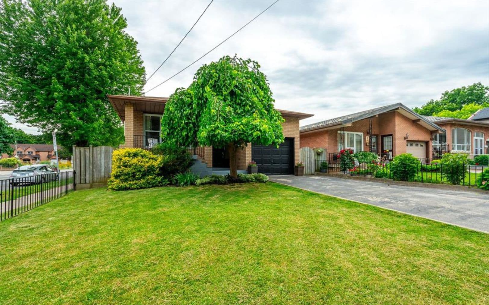 1 Picton Street W, Hamilton, ON L8L 1E1