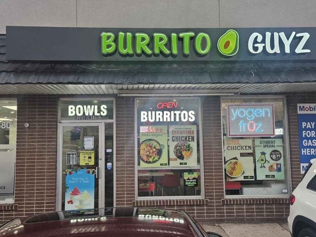 8209 Lundys Lane E, Niagara Falls, ON L2H 1H3